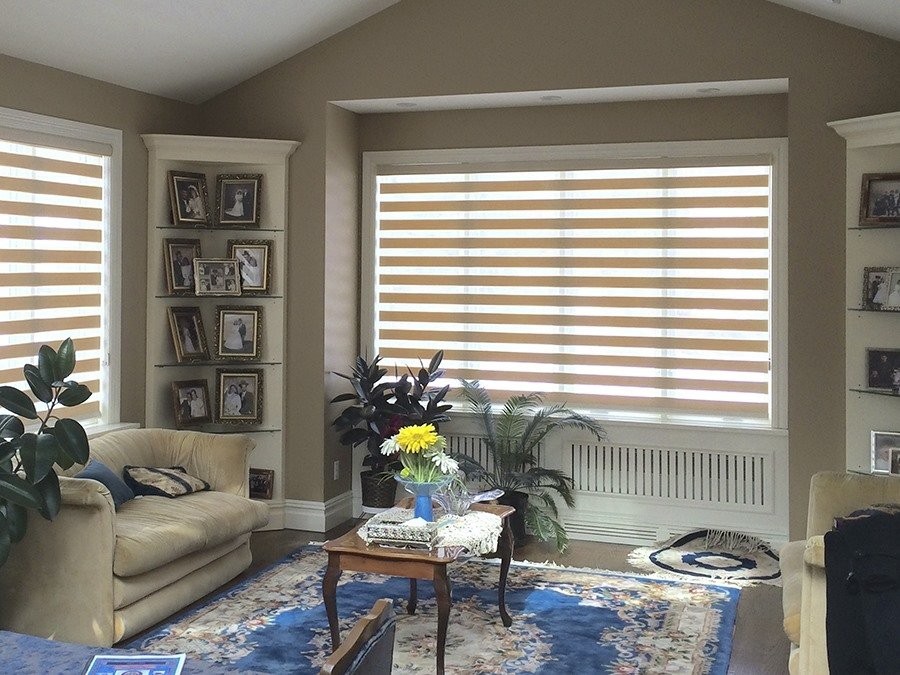 Hunter Douglas Dealer Image